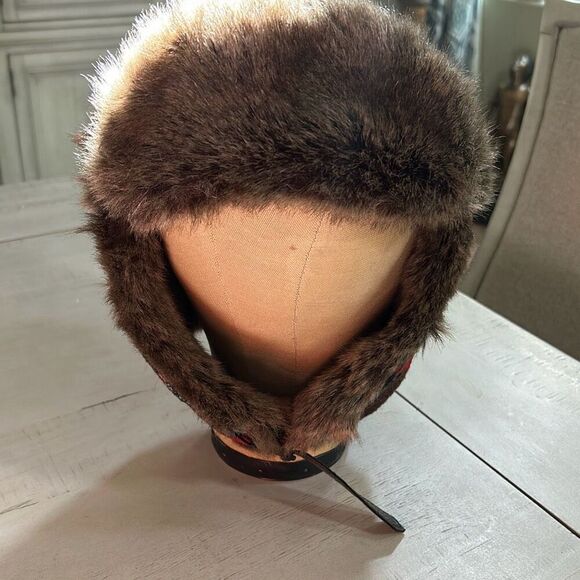 MUDD Wool Hat - Picture 2 of 10